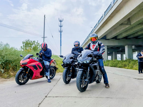 The Pros of Electric Motorcycles: Why Should You Consider Switching to an E-Bike?